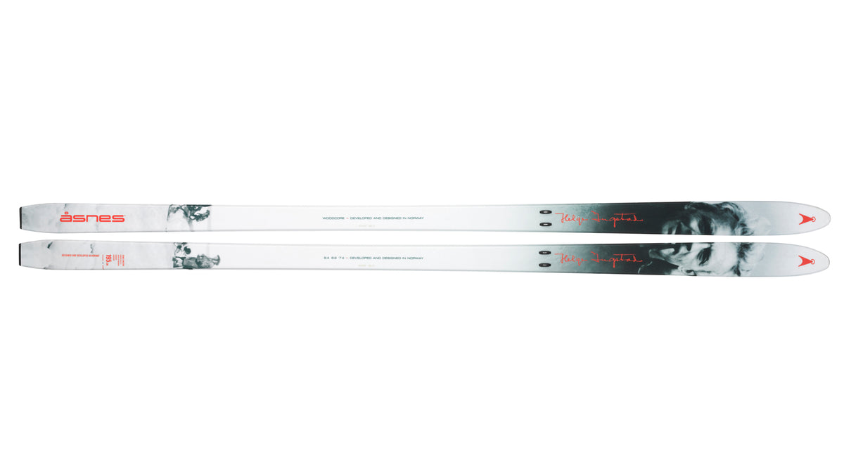 Skis - Arctic Spine kit hire (representative image)